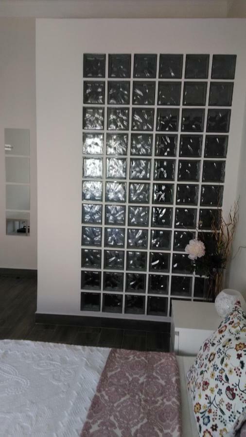 Apartament'S Veiga Areeiro Lisbona Esterno foto
