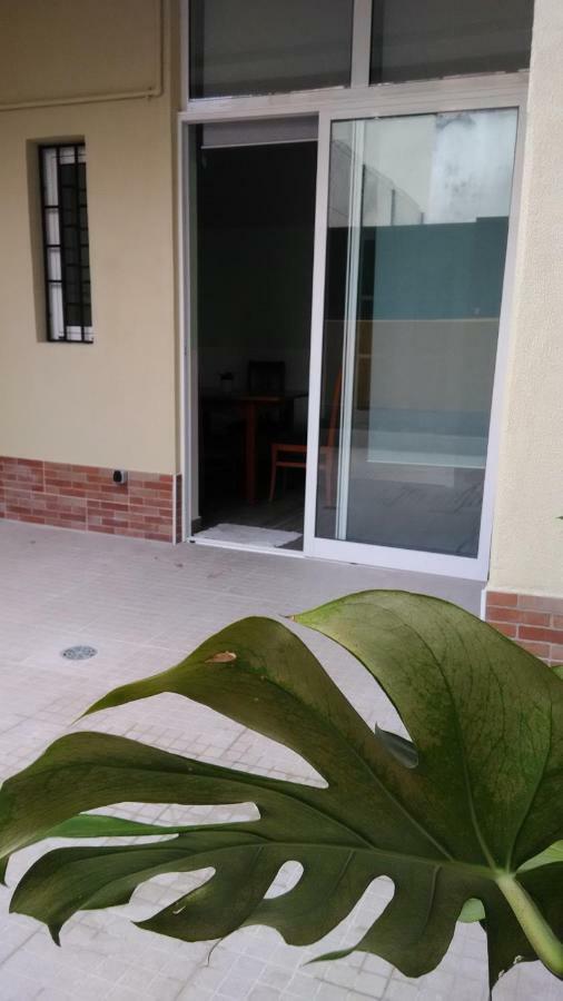 Apartament'S Veiga Areeiro Lisbona Esterno foto