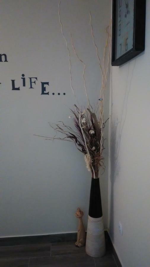Apartament'S Veiga Areeiro Lisbona Esterno foto