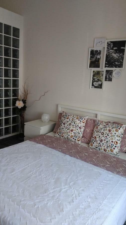 Apartament'S Veiga Areeiro Lisbona Esterno foto
