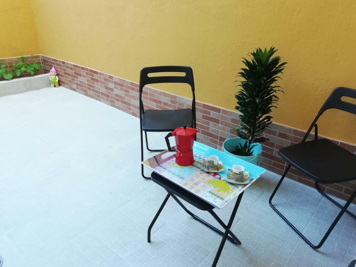 Apartament'S Veiga Areeiro Lisbona Esterno foto